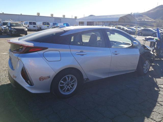 JTDKARFP8H3053179 - 2017 TOYOTA PRIUS PRIM 银色 照片 3