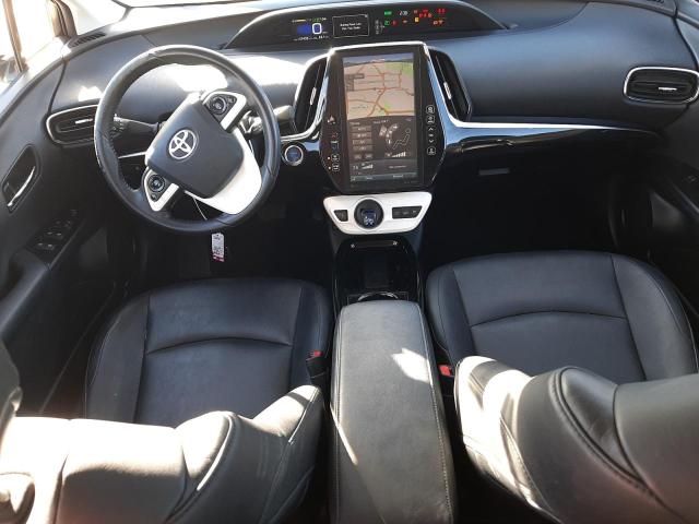 JTDKARFP8H3053179 - 2017 TOYOTA PRIUS PRIM 银色 照片 8