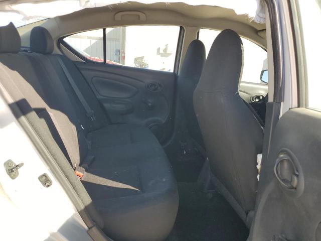 3N1CN7AP5GL889512 - 2016 NISSAN VERSA S SILVER photo 10