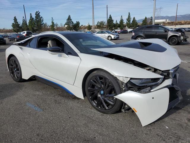 WBY2Z2C52FV392734 - 2015 BMW I8 WHITE photo 4