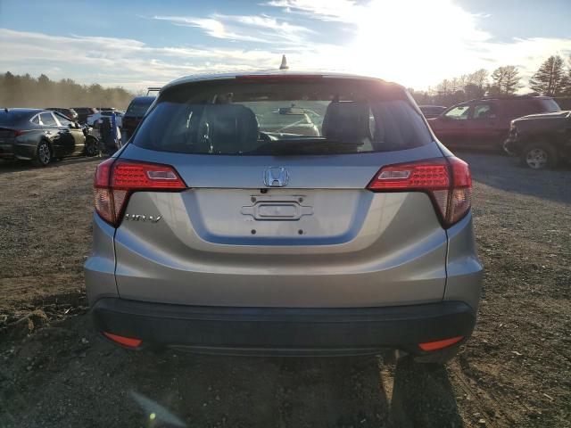 3CZRU5H31JM713019 - 2018 HONDA HR-V LX GRAY photo 6