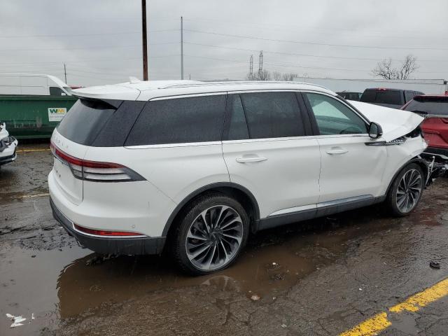 5LM5J7XC8MGL10205 - 2021 LINCOLN AVIATOR RESERVE WHITE photo 3