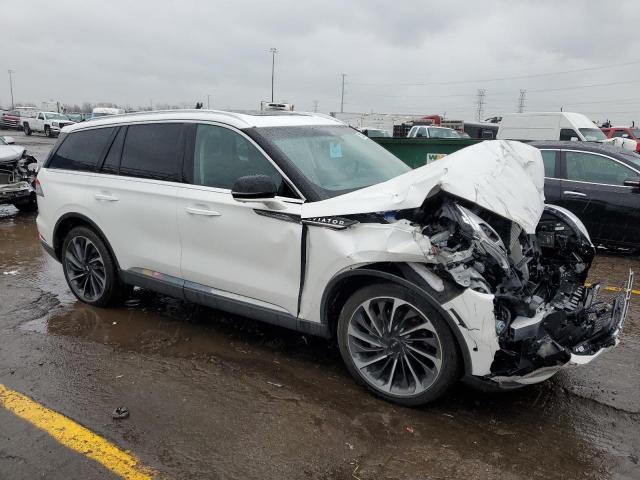 5LM5J7XC8MGL10205 - 2021 LINCOLN AVIATOR RESERVE WHITE photo 4