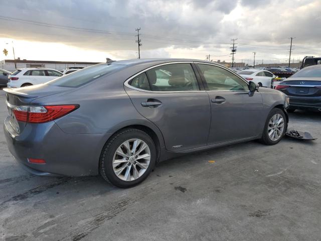 JTHBW1GG8D2035197 - 2013 LEXUS ES 300H GRAY photo 3