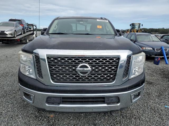 1N6AA1F26HN550525 - 2017 NISSAN TITAN XD SL BLACK photo 5