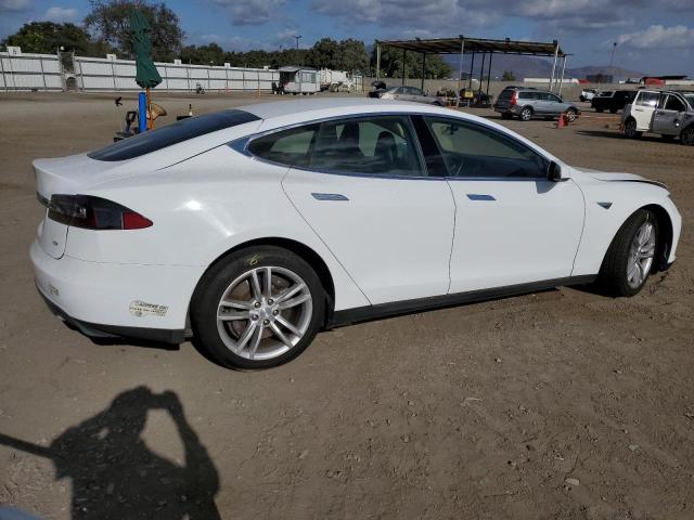 5YJSA1CN1DFP11636 - 2013 TESLA MODEL S 白色 照片 3