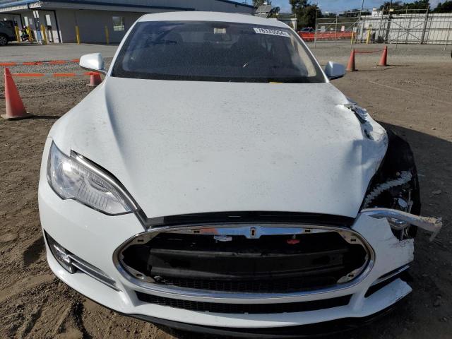 5YJSA1CN1DFP11636 - 2013 TESLA MODEL S 白色 照片 5