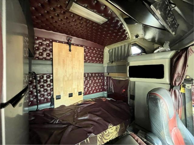 1XKWDB9X0YR828409 - 2000 KENWORTH CONSTRUCTI W900 BURGUNDY photo 6