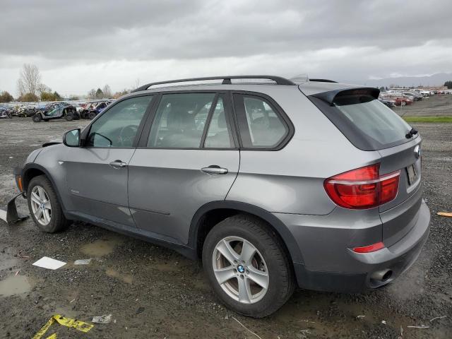 5UXZV4C57D0B12518 - 2013 BMW X5 XDRIVE35I GRAY photo 2