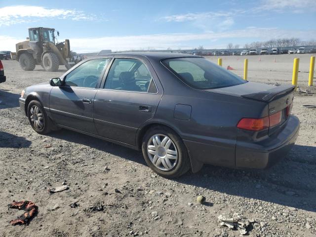 4T1BG22K5YU994188 - 2000 TOYOTA CAMRY CE GRAY photo 2