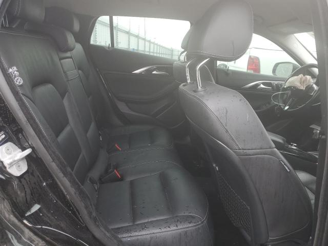 SJKCH5CP6JA057694 - 2018 INFINITI QX30 BASE Schwarz Foto 10