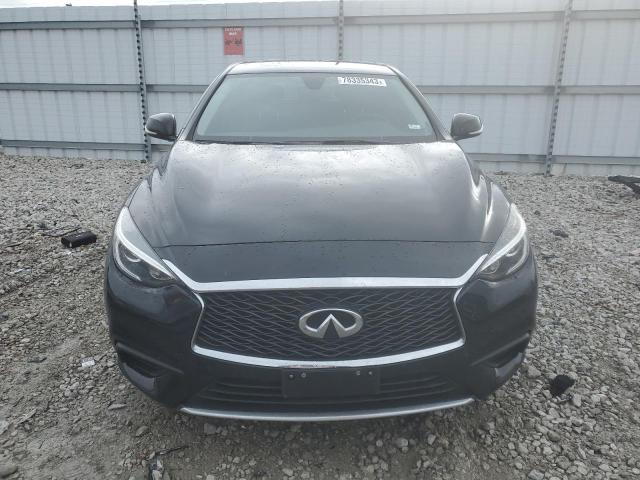 SJKCH5CP6JA057694 - 2018 INFINITI QX30 BASE Schwarz Foto 5