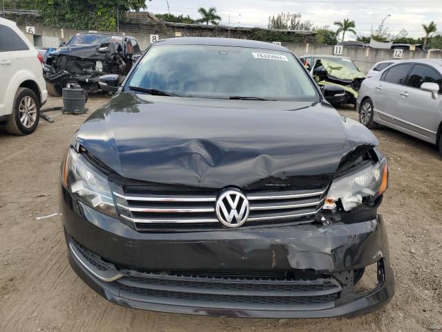 1VWAP7A3XDC062511 - 2013 VOLKSWAGEN PASSAT S BLACK photo 5