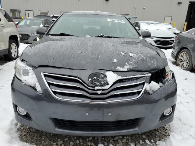 4T4BF3EK7AR026481 - 2010 TOYOTA CAMRY BASE GRAY photo 5