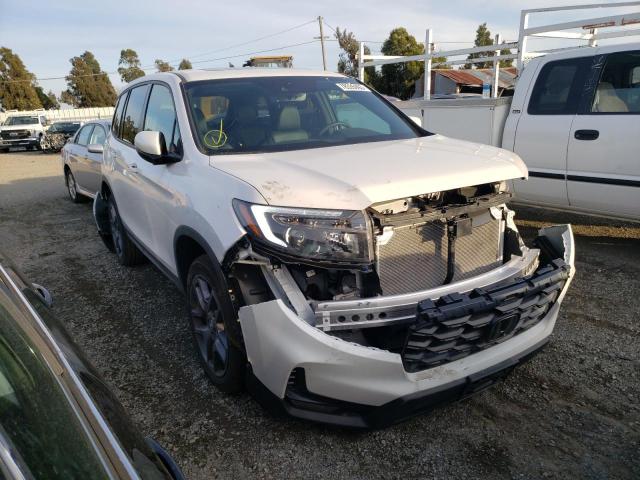 5FNYF8H54PB007996 - 2023 HONDA PASSPORT EXL WHITE photo 4