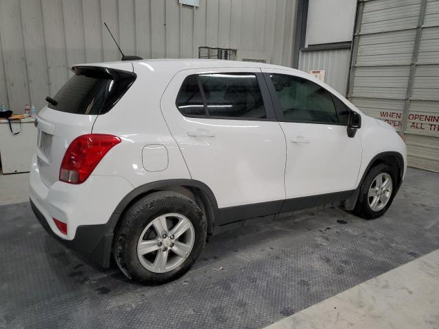 3GNCJKSB5LL148678 - 2020 CHEVROLET TRAX LS WHITE photo 3