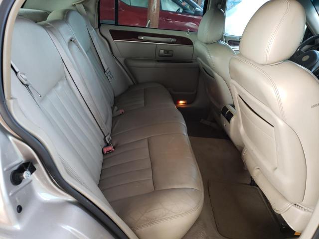 1LNHM81W43Y618139 - 2003 LINCOLN TOWN CAR EXECUTIVE BEIGE photo 10