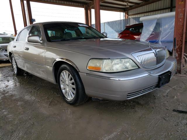 1LNHM81W43Y618139 - 2003 LINCOLN TOWN CAR EXECUTIVE BEIGE photo 4