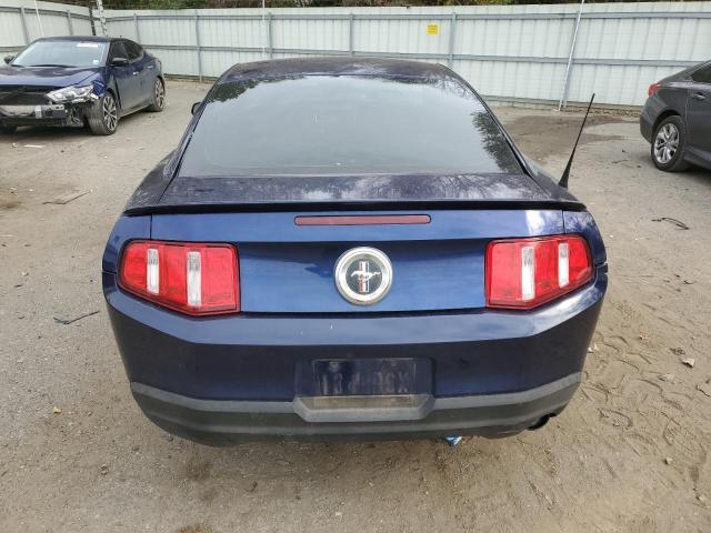 1ZVBP8AN4A5121113 - 2010 FORD MUSTANG BLUE photo 6