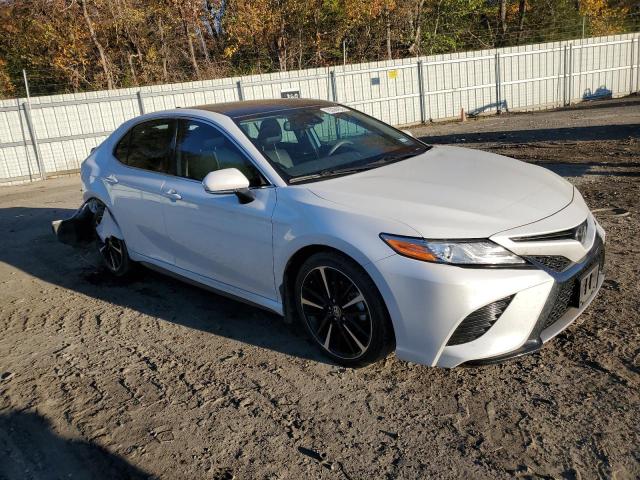 4T1K61AK9LU502382 - 2020 TOYOTA CAMRY XSE WHITE photo 4