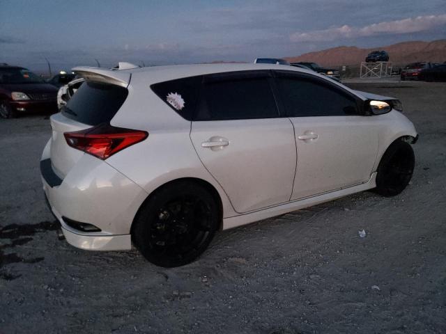 JTNKARJE5GJ506413 - 2016 TOYOTA SCION IM WHITE photo 3