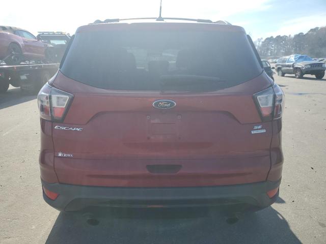 1FMCU0GD8HUA08745 - 2017 FORD ESCAPE SE RED photo 6