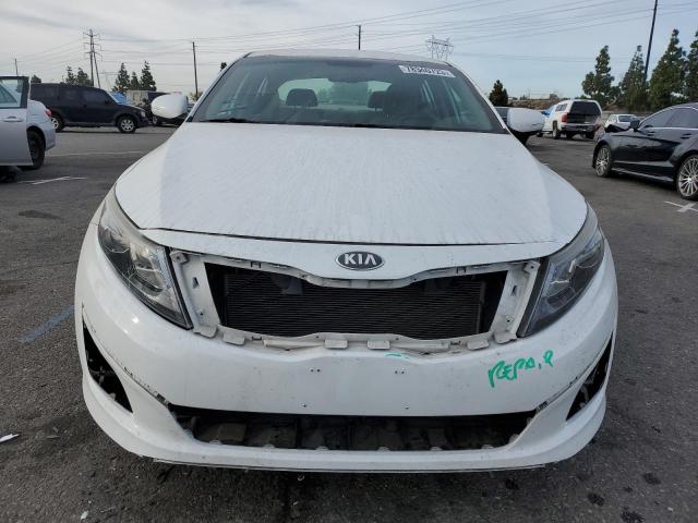 5XXGM4A71FG500651 - 2015 KIA OPTIMA LX WHITE photo 5