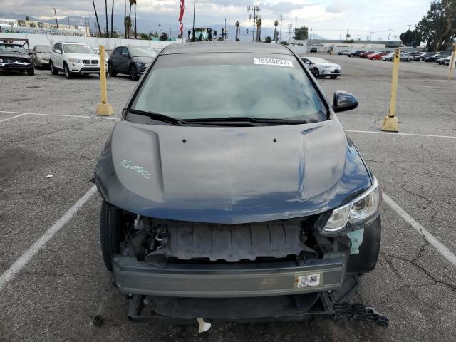 1G1JD5SH6H4120679 - 2017 CHEVROLET SONIC LT GRAY photo 5