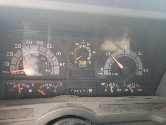 1GDM7H1C01J504978 - 2001 GMC C-SERIES C7H042 WHITE photo 9