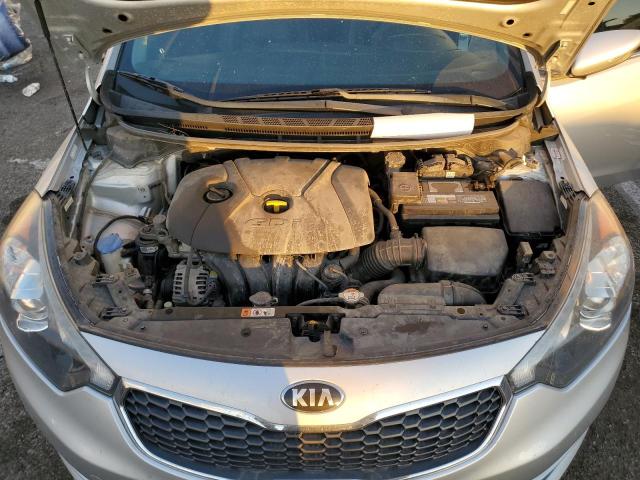 KNAFZ4A85G5556939 - 2016 KIA FORTE EX SILVER photo 11