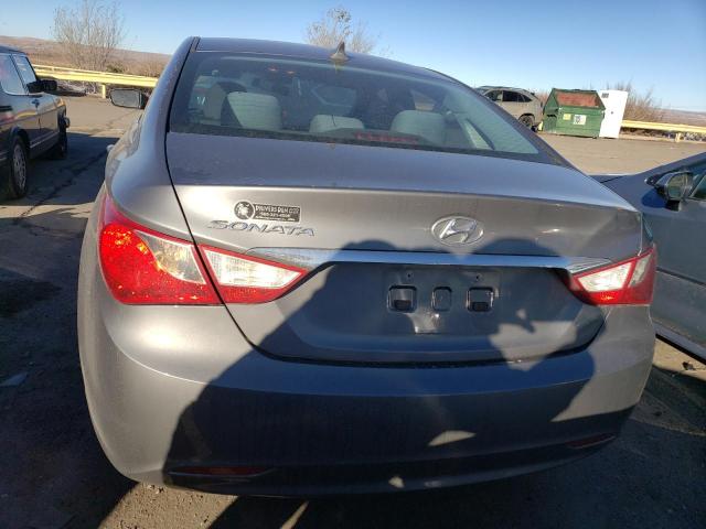 5NPEB4AC0BH082771 - 2011 HYUNDAI SONATA GLS GRAY photo 6