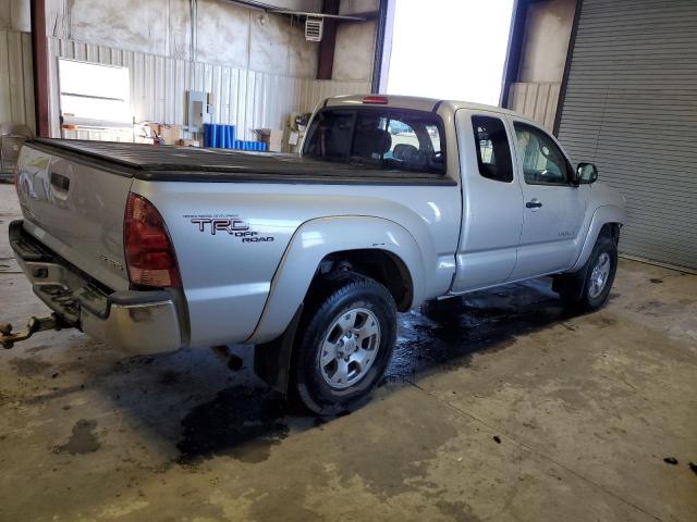 5TEUU42N26Z225678 - 2006 TOYOTA TACOMA ACCESS CAB ვერცხლისფერი ფოტო 3