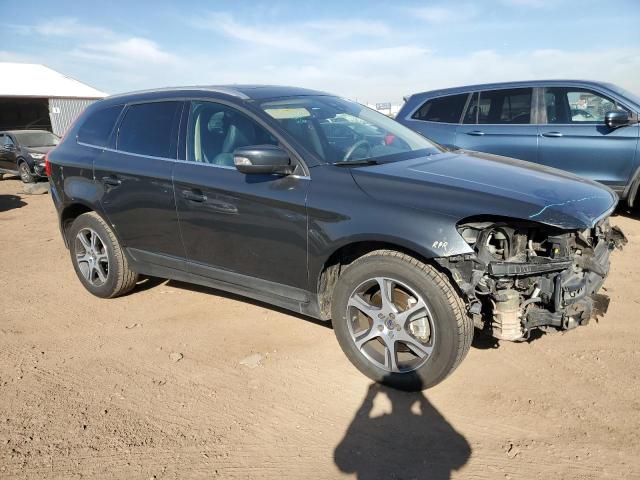 YV4902DZ5D2460936 - 2013 VOLVO XC60 T6 BLACK photo 4