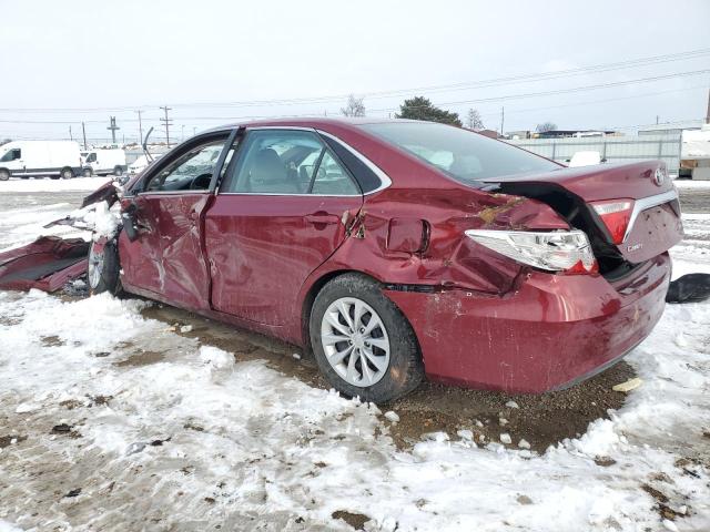 4T1BF1FK9HU811396 - 2017 TOYOTA CAMRY LE RED photo 2