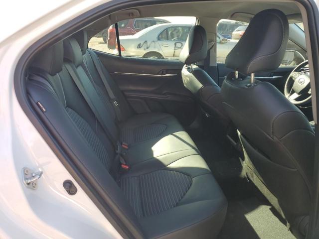 4T1G11AK0PU805366 - 2023 TOYOTA CAMRY SE NIGHT SHADE WHITE photo 10