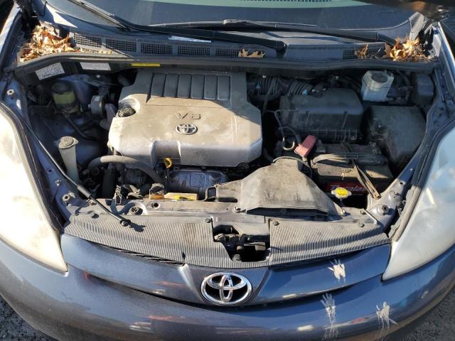 5TDYK4CC9AS307451 - 2010 TOYOTA SIENNA XLE GRAY photo 11