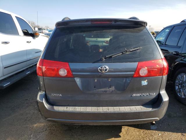 5TDYK4CC9AS307451 - 2010 TOYOTA SIENNA XLE GRAY photo 6