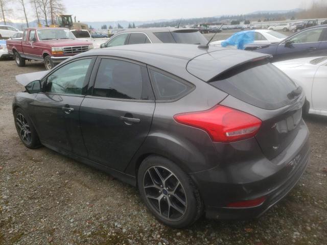 1FADP3K22FL320771 - 2015 FORD FOCUS SE GRAY photo 2