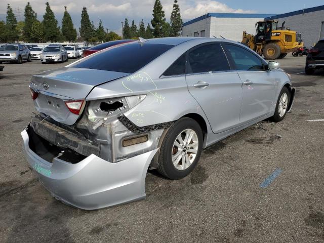 5NPEB4AC7DH747829 - 2013 HYUNDAI SONATA GLS SILVER photo 3