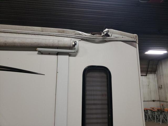 4YDT31624DB453161 - 2013 KEYSTONE OUTBACK WHITE photo 9