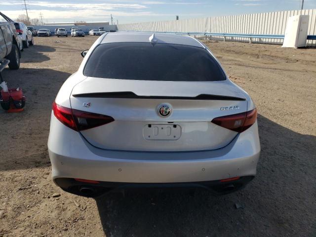 ZARFAEDN7H7533725 - 2017 ALFA ROMEO GIULIA Q4 SILVER photo 6