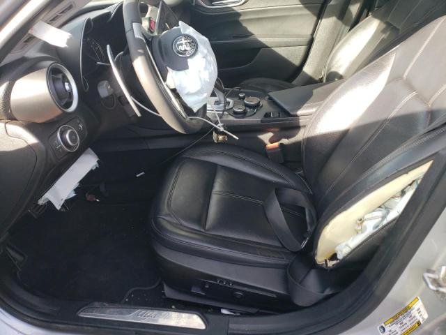 ZARFAEDN7H7533725 - 2017 ALFA ROMEO GIULIA Q4 SILVER photo 7