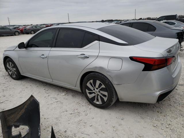 1N4BL4BV1KC243081 - 2019 NISSAN ALTIMA S SILVER photo 2