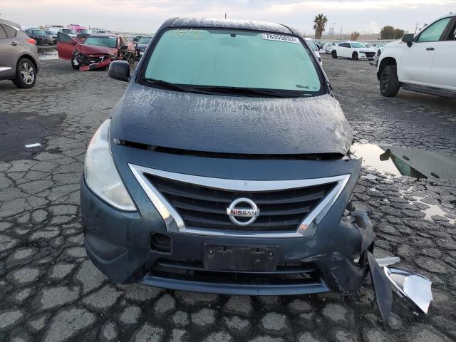 3N1CN7AP8FL833563 - 2015 NISSAN VERSA S BLUE photo 5