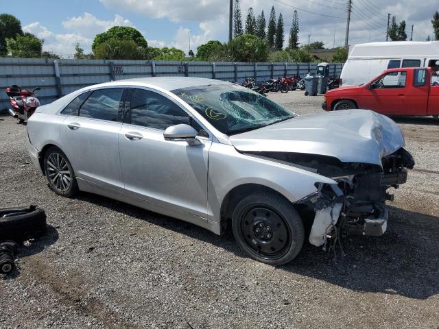 3LN6L5A90HR651079 - 2017 LINCOLN MKZ PREMIERE SILVER photo 4