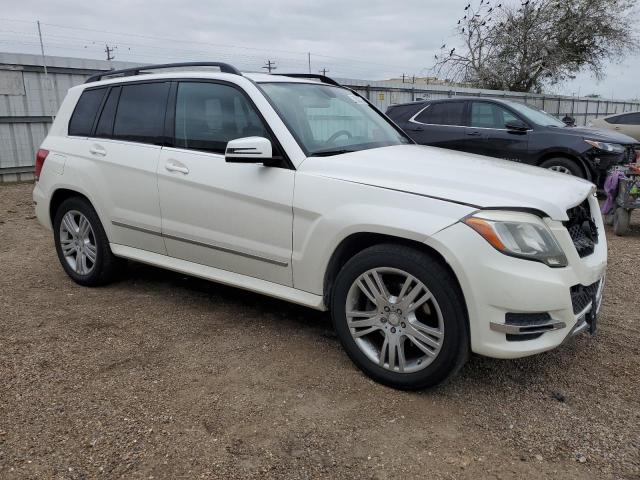 WDCGG5HB3DG026077 - 2013 MERCEDES-BENZ GLK 350 WHITE photo 4