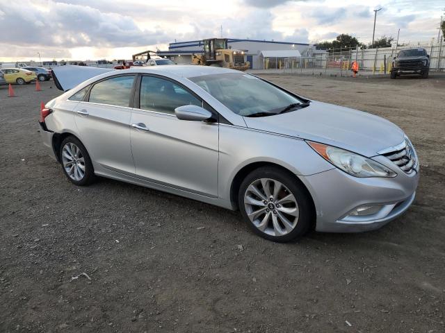 5NPEC4ACXBH291108 - 2011 HYUNDAI SONATA SE SILVER photo 4