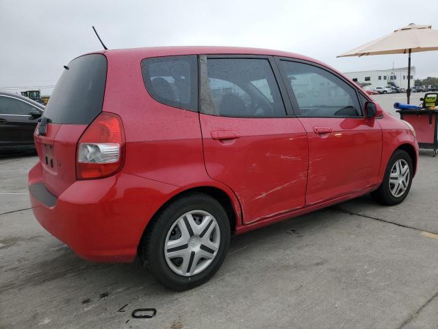 JHMGD38458S001834 - 2008 HONDA FIT RED photo 3