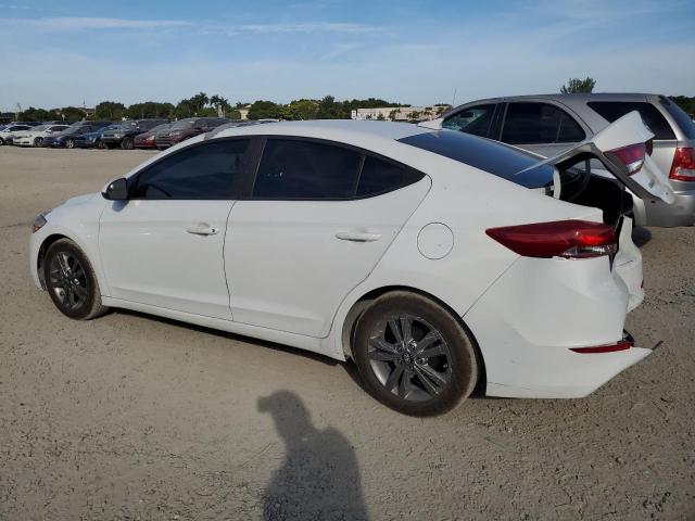 5NPD84LF7HH134875 - 2017 HYUNDAI ELANTRA SE WHITE photo 2