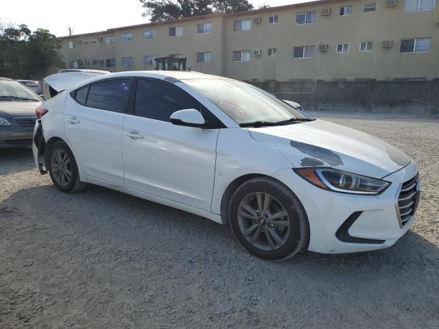 5NPD84LF7HH134875 - 2017 HYUNDAI ELANTRA SE WHITE photo 4